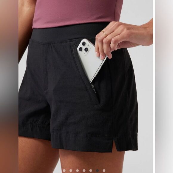 NWOT Trekkie North Short - Picture 4 of 7